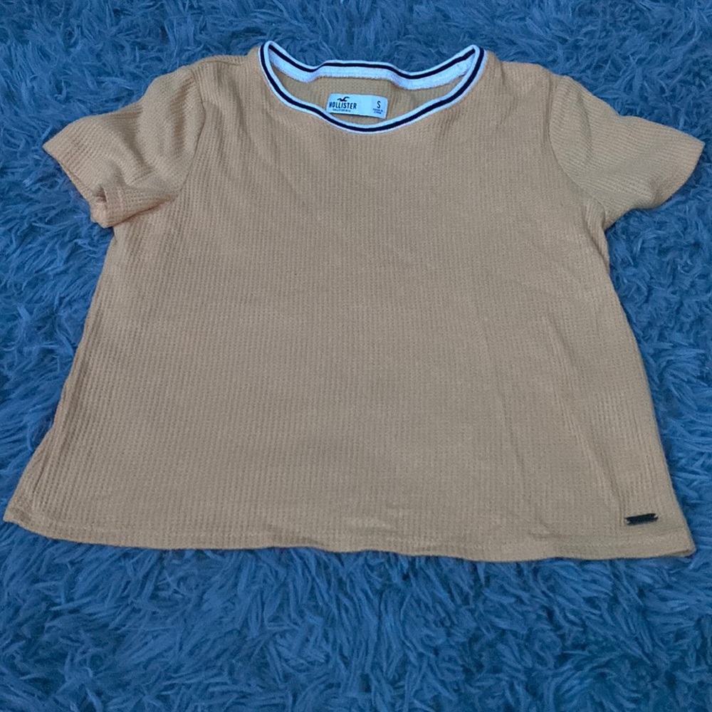 hollister shirt